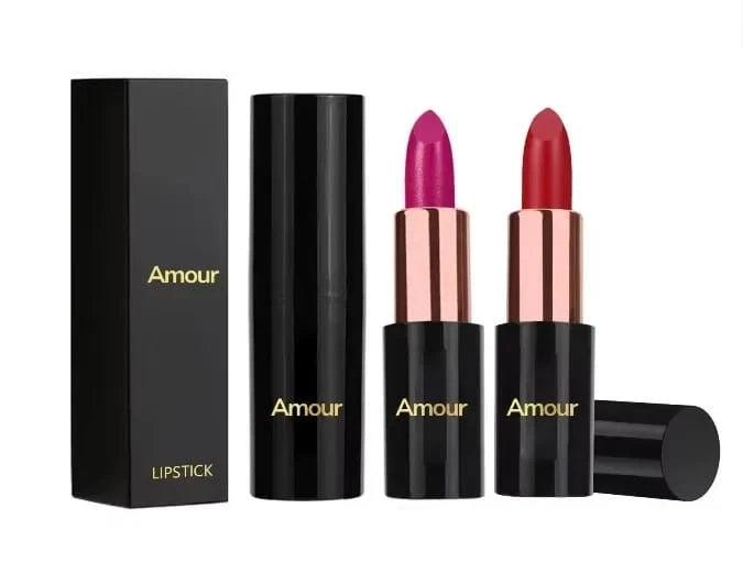 Amour lipstick set with two lipsticks and packaging on a white background
